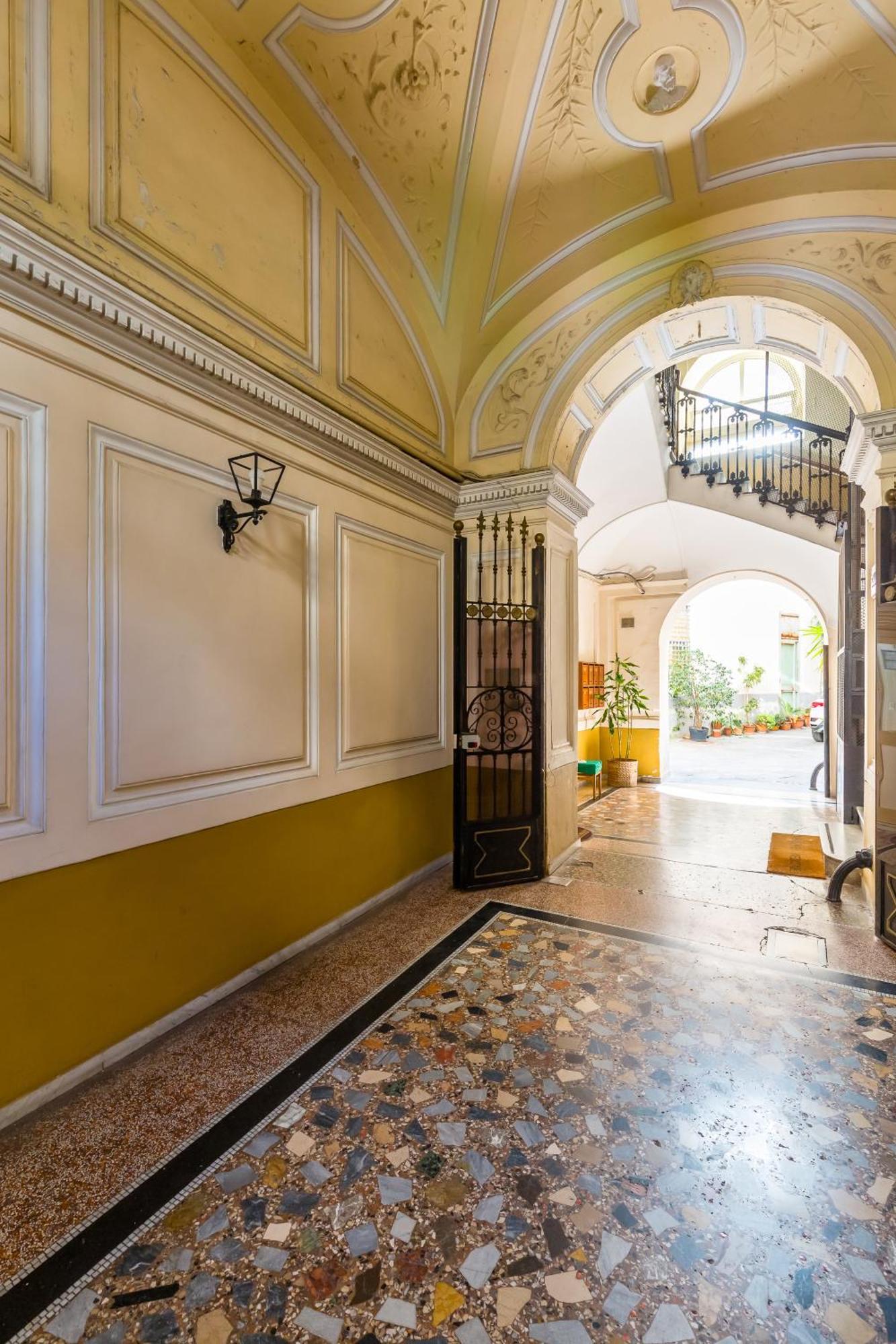 Duomo Grand Family Loft Apartment Naples Luaran gambar