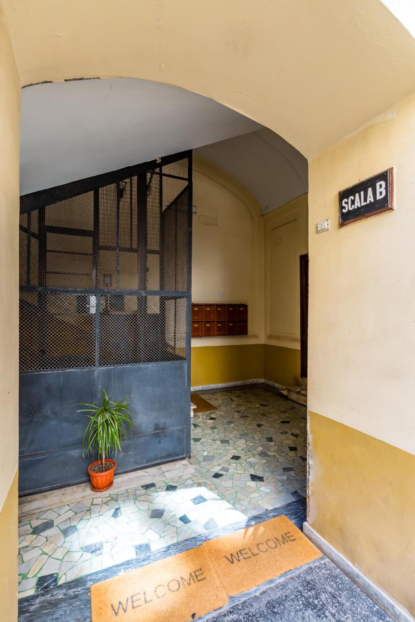 Duomo Grand Family Loft Apartment Naples Luaran gambar